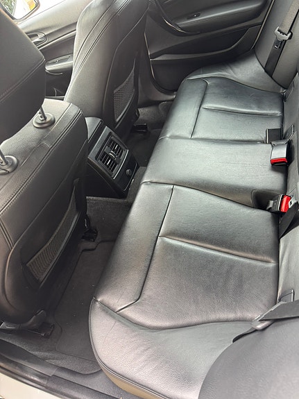 BMW 118d 6 of 8