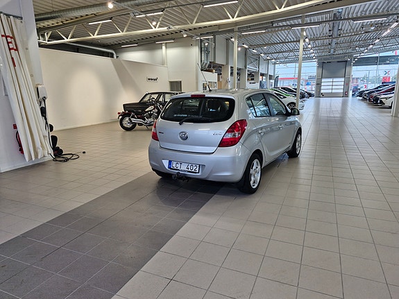 Hyundai i20 4 of 6