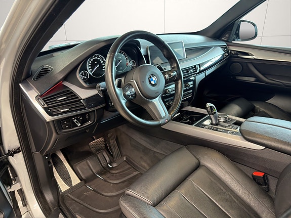 BMW X5 8 of 28
