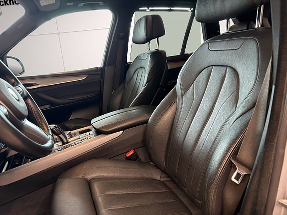 BMW X5 9 of 28