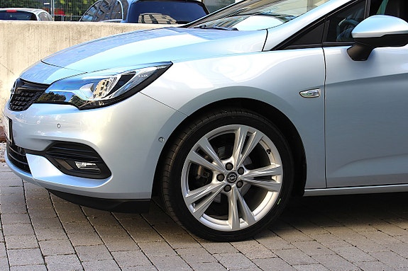 Opel Astra 12 of 30