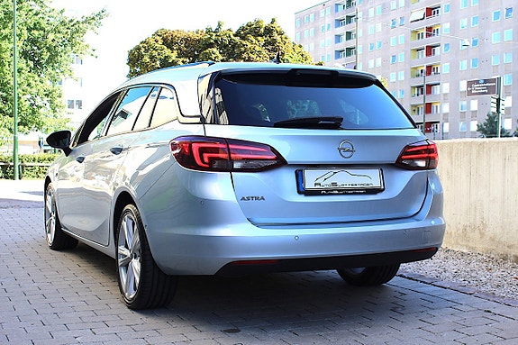 Opel Astra 15 of 30