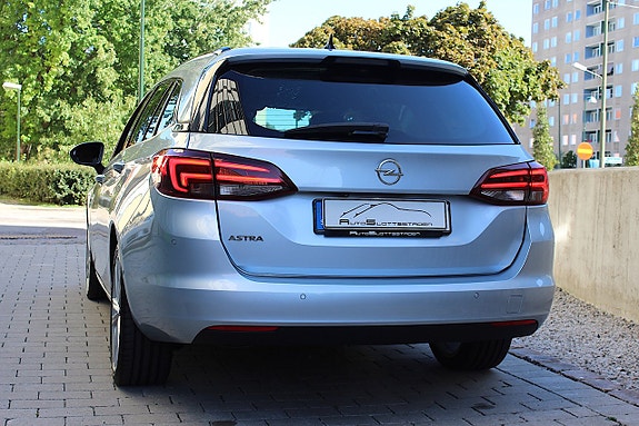 Opel Astra 16 of 30