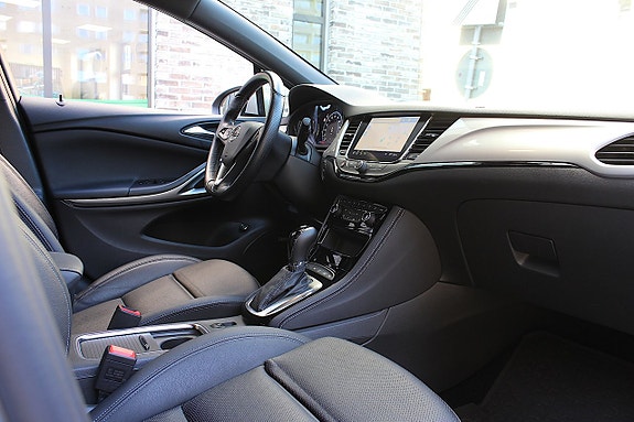 Opel Astra 23 of 30