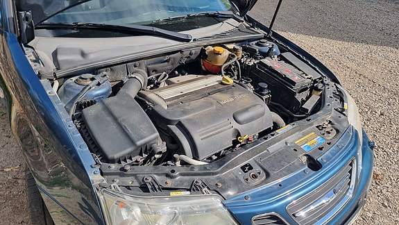 Saab 9-3 2 of 7
