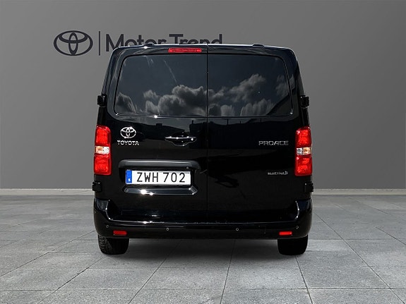 Toyota Proace 4 of 11