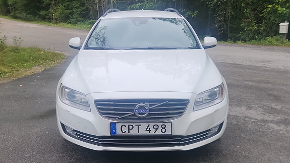 Volvo V70 8 of 14