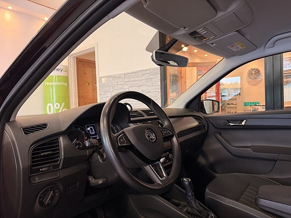 Skoda Fabia 10 of 18