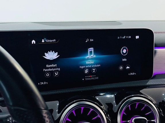 Mercedes-Benz CLA220 14 of 26