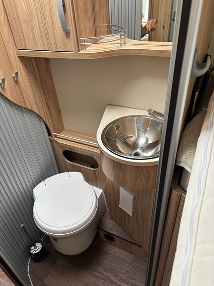 Hymer T 578 GL 60 year edition 16 of 30