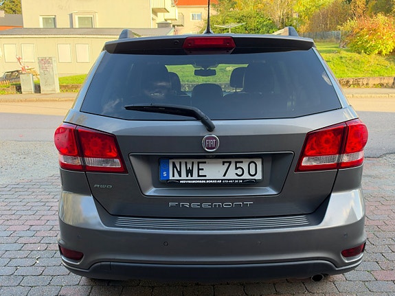 Fiat Freemont 4 of 17