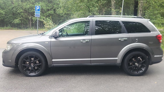 Fiat Freemont 2 of 17
