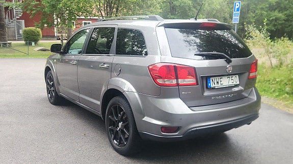 Fiat Freemont 3 of 17
