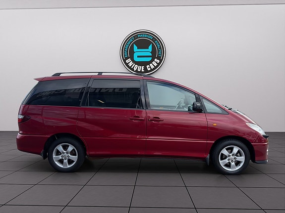 Toyota Previa 2 of 21