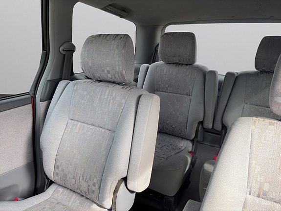 Toyota Previa 16 of 21