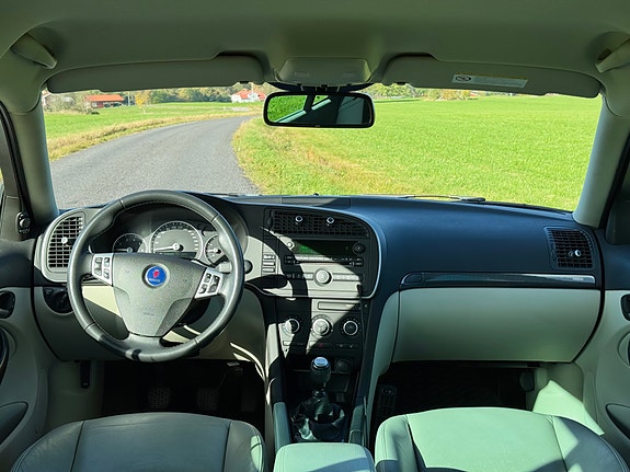 Saab 9-3X 13 of 18