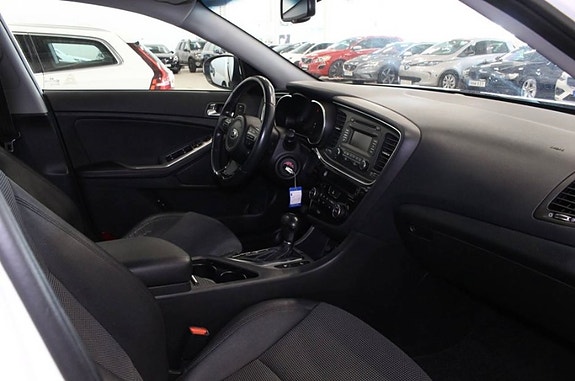 Kia Optima 4 of 6
