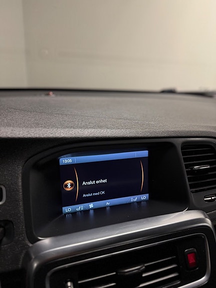 Volvo S60 14 of 18