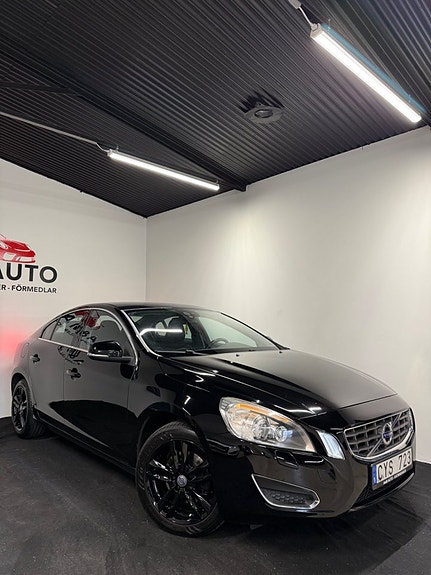 Volvo S60 3 of 18