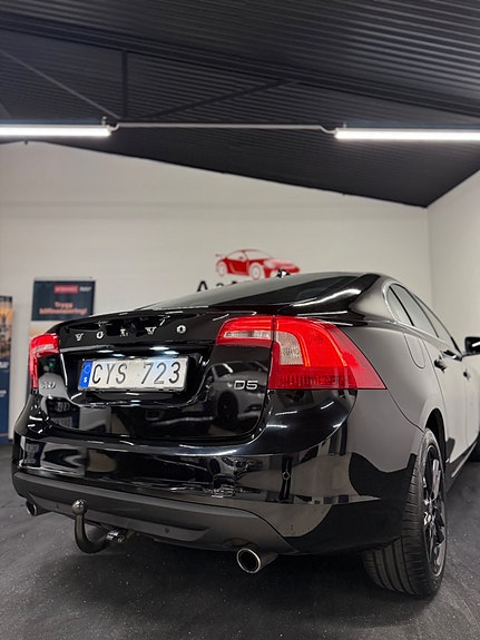 Volvo S60 7 of 18