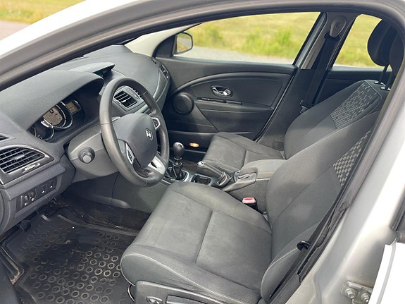 Renault Megane 18 of 19