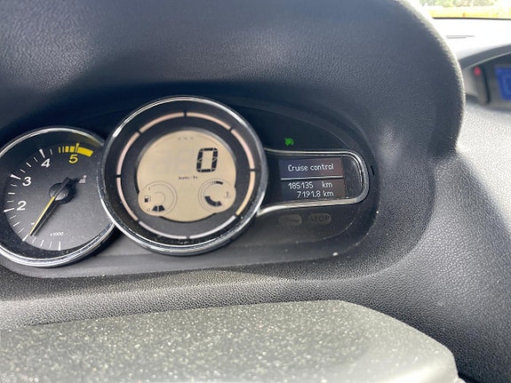 Renault Megane 10 of 19