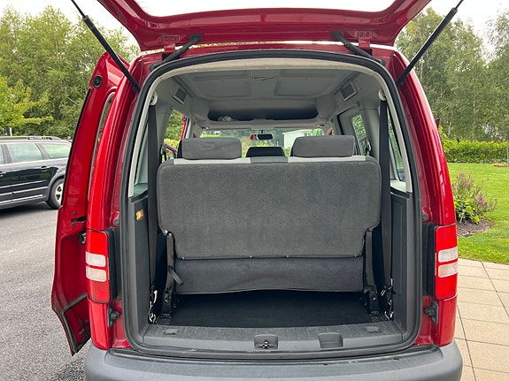 Volkswagen Caddy 9 of 9