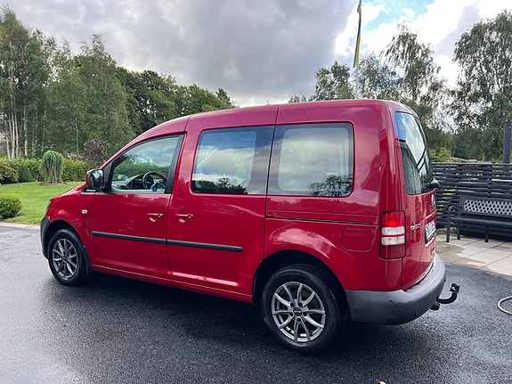 Volkswagen Caddy 2 of 9