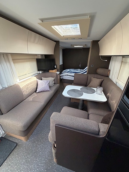 Adria Alpina 663 HT 2 of 7