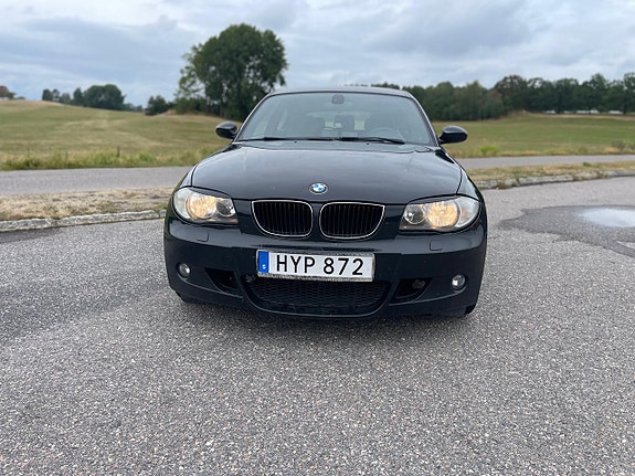 BMW 123d 4 of 17