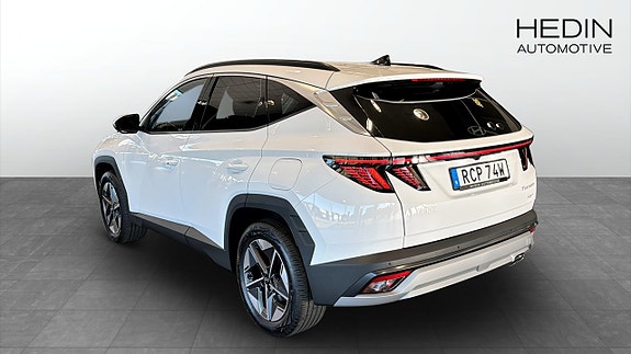 Hyundai Tucson 4 of 14