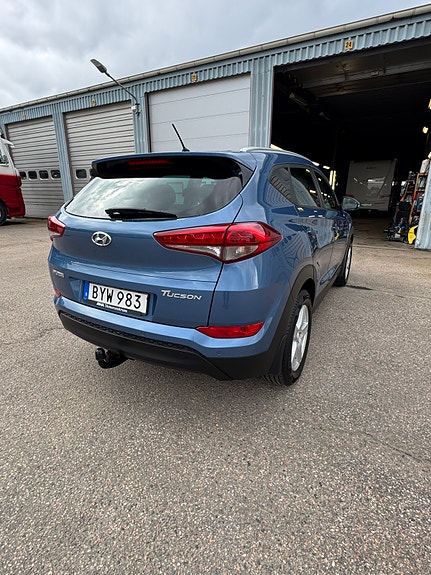 Hyundai Tucson 4 of 21