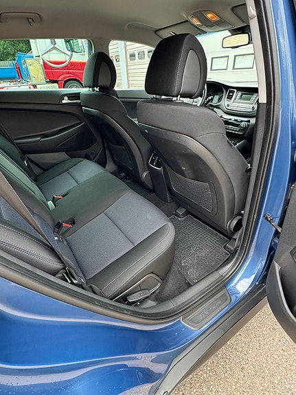 Hyundai Tucson 10 of 21
