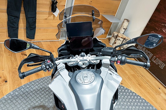 BMW F 900 XR |Mivv|MRA|Sidoväskor|Nytt framdäck|SE BILDER & SPEC| 11 of 13