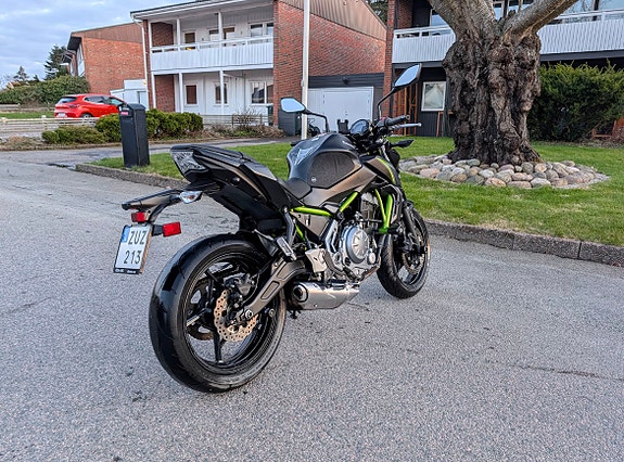 Kawasaki Ninja Z650 3 of 5