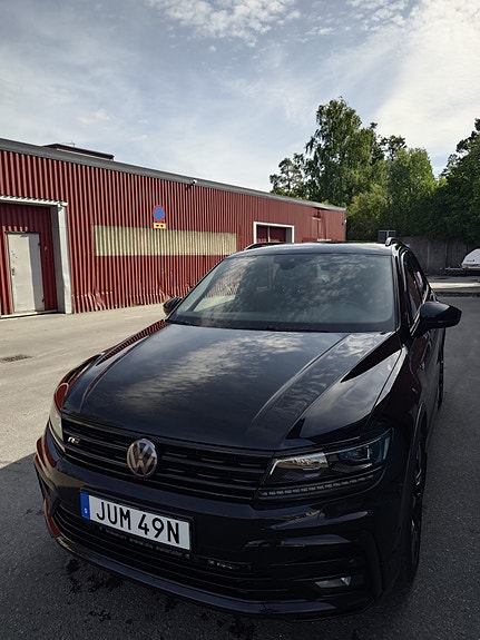 Volkswagen Tiguan 9 of 20