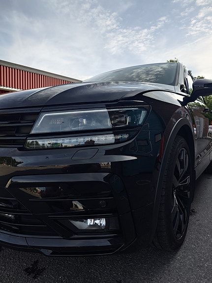 Volkswagen Tiguan 14 of 20