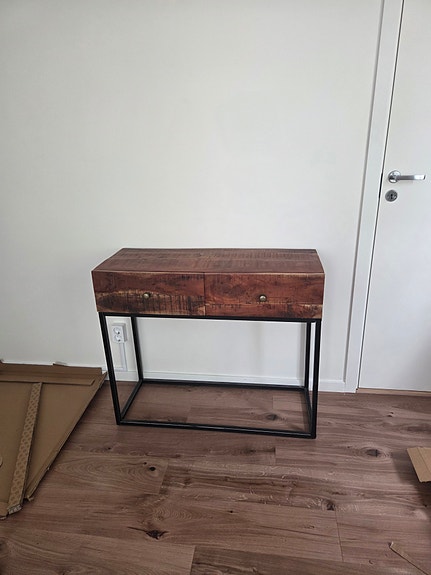 Product image 1 of 5