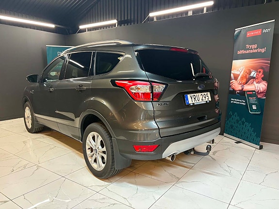 Ford Kuga 4 of 13