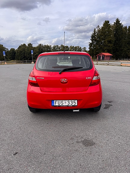 Hyundai i20 5 of 13