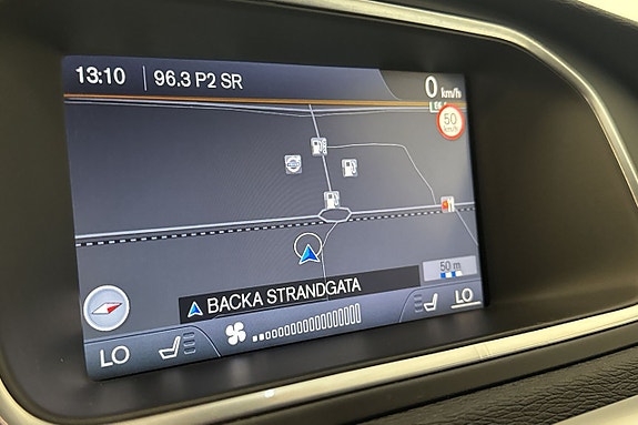 Volvo V40 Cross Country 16 of 19