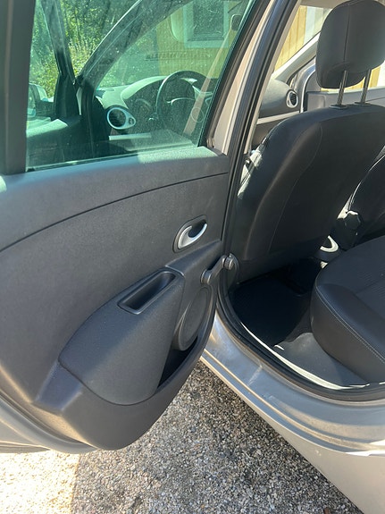 Renault Clio 12 of 13