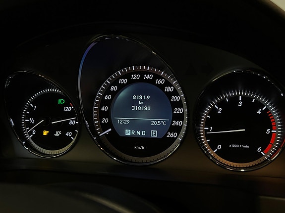 Mercedes-Benz C220 24 of 27