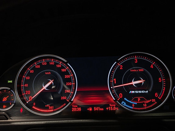 BMW M550d 25 of 28