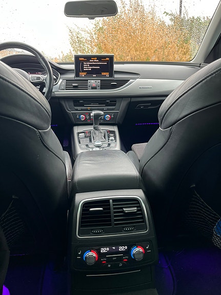 Audi A6 12 of 17