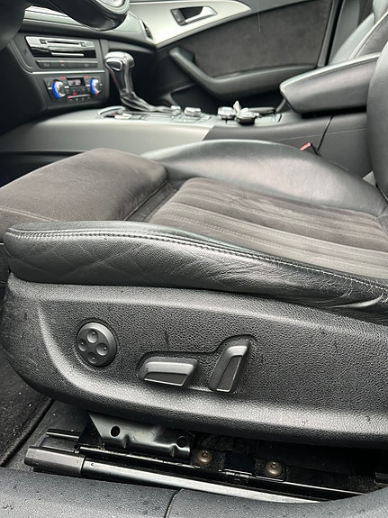 Audi A6 15 of 17