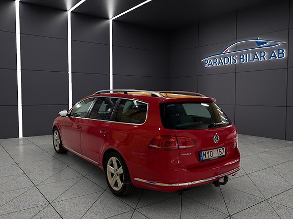 Volkswagen Passat 3 of 30