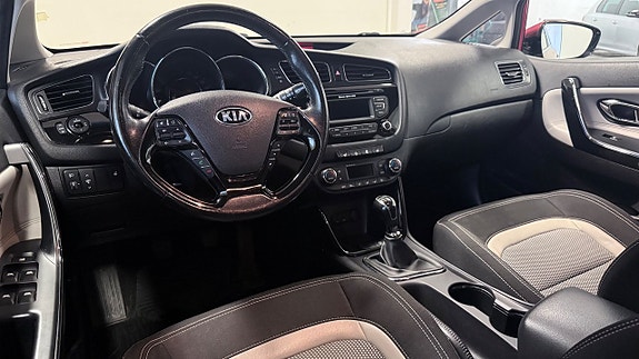 Kia Ceed 11 of 19