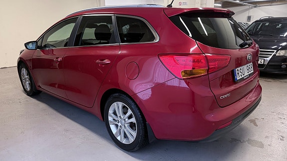 Kia Ceed 4 of 19