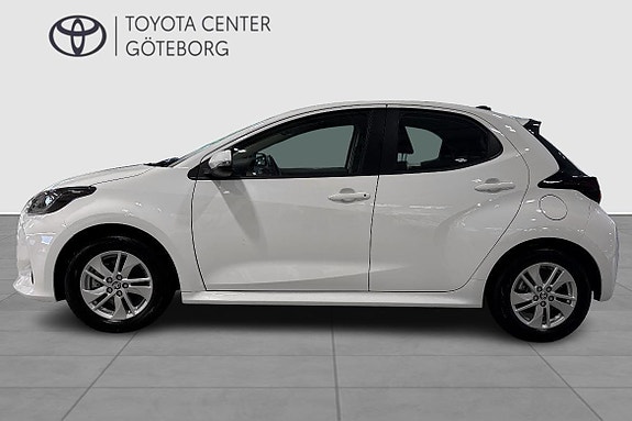 Toyota Yaris 4 of 11